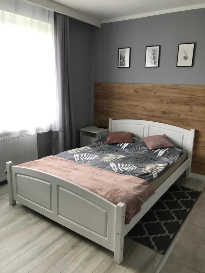 Rybacka 48 - Twoje Miejsce Wypoczynku, Domki, Pokoje, Apartamenty Jantar Esterno foto