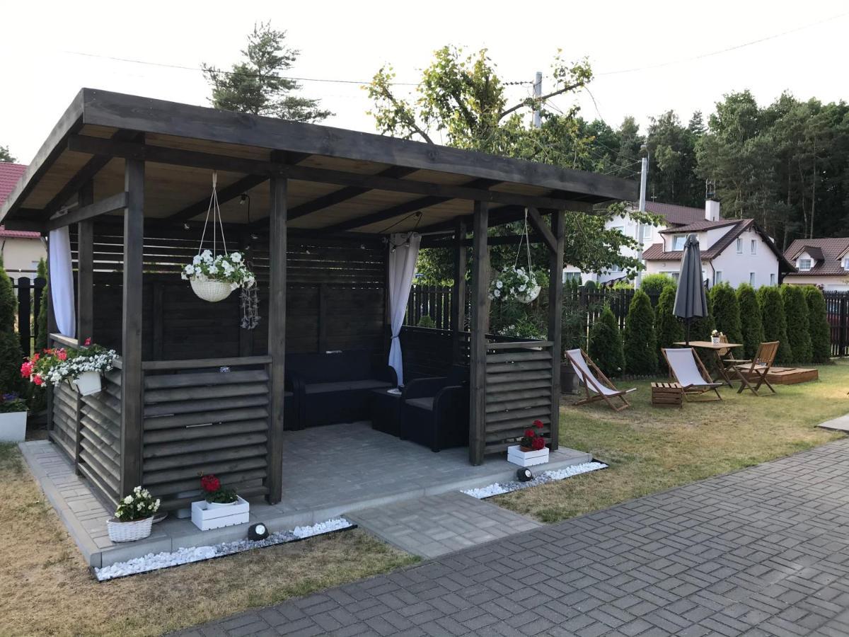 Rybacka 48 - Twoje Miejsce Wypoczynku, Domki, Pokoje, Apartamenty Jantar Esterno foto
