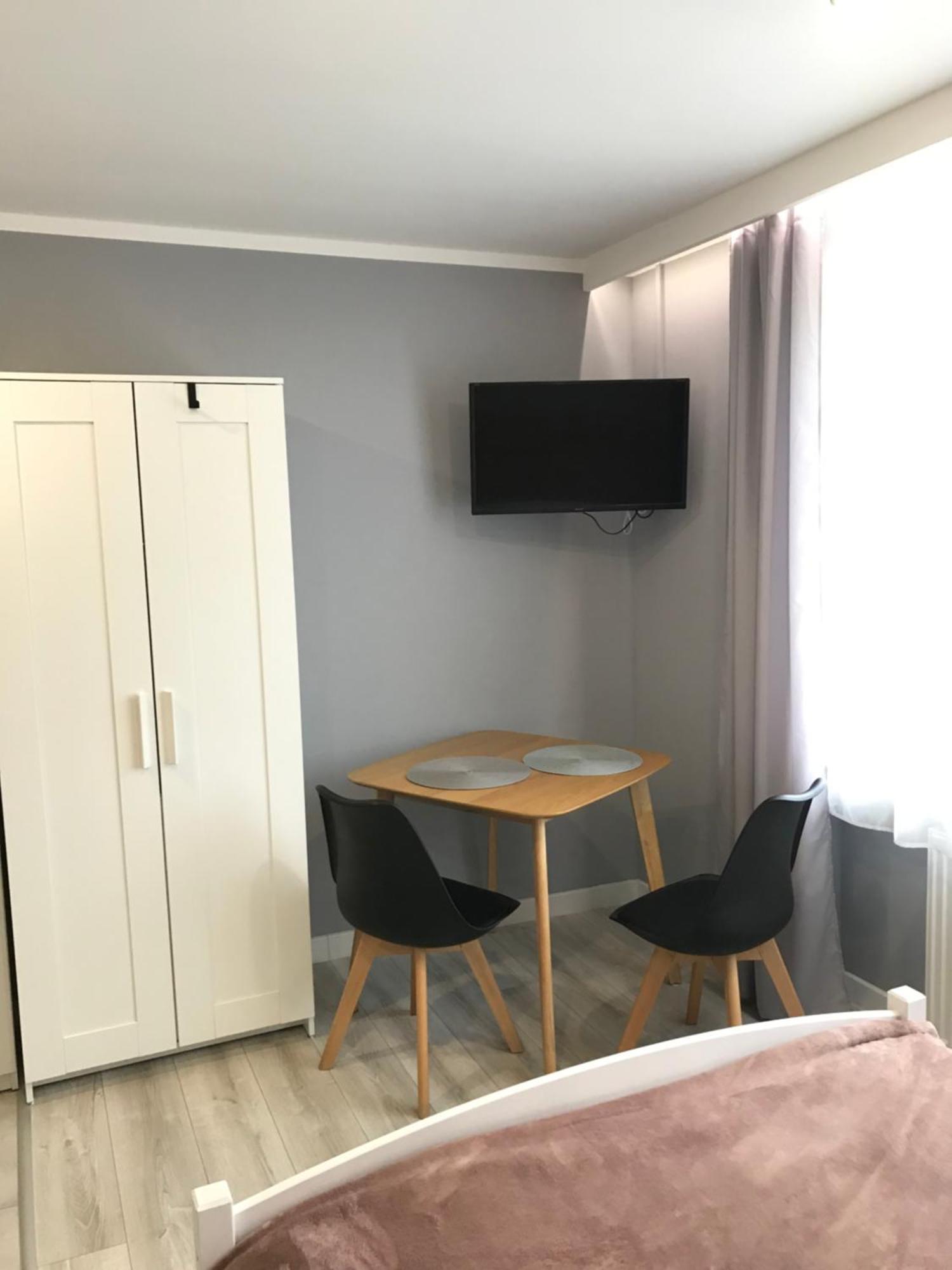 Rybacka 48 - Twoje Miejsce Wypoczynku, Domki, Pokoje, Apartamenty Jantar Esterno foto